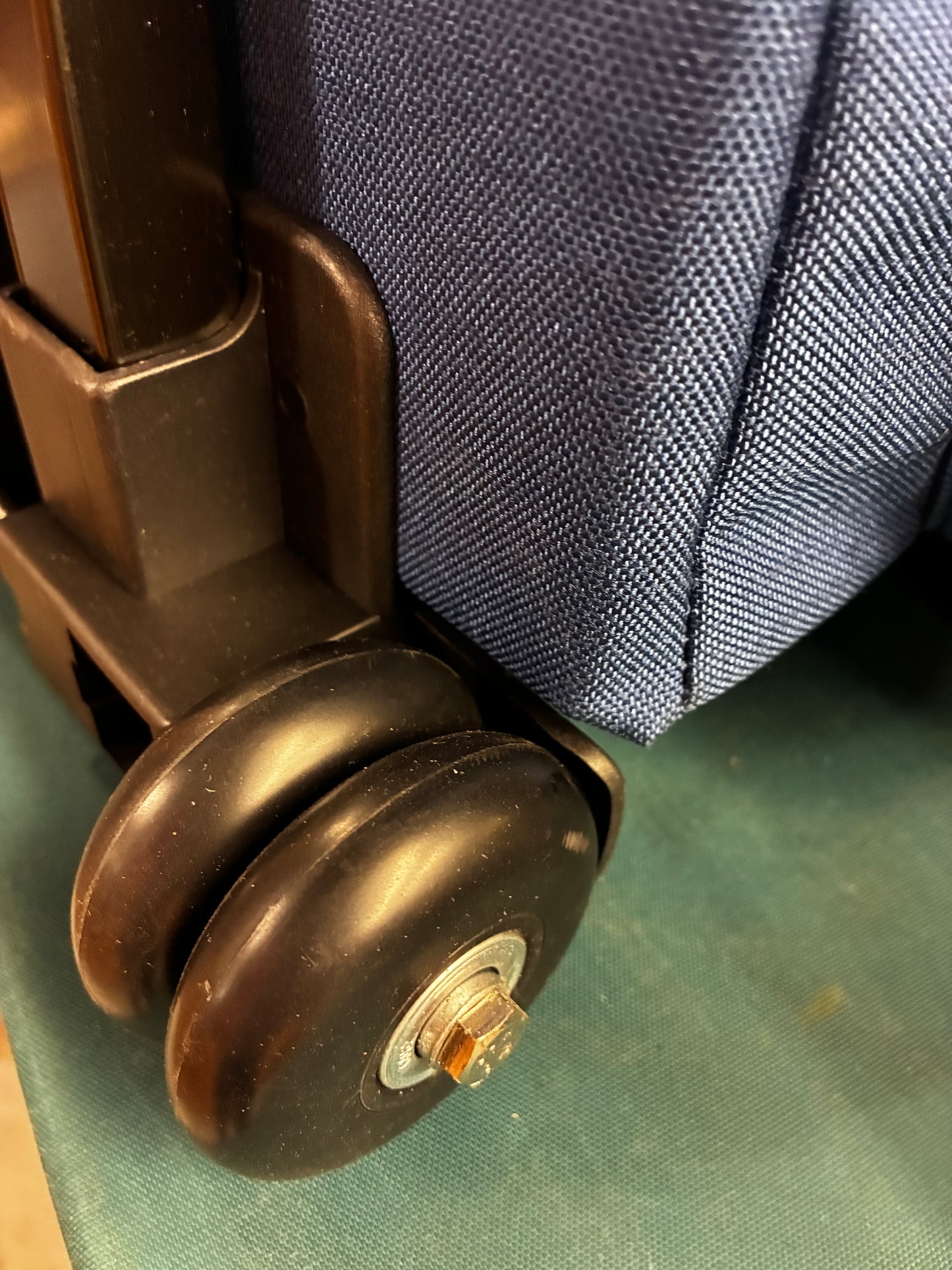 SAMOYED Wheeled Suitcase